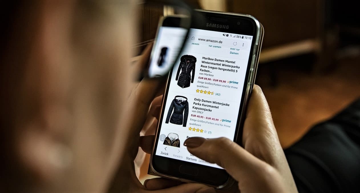 List of clothes to buy on phone