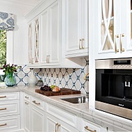 Photo above: Shively designed Paradise Valley kitchen
