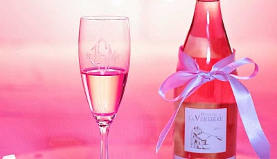 valentines day pink wine 1964456 1280